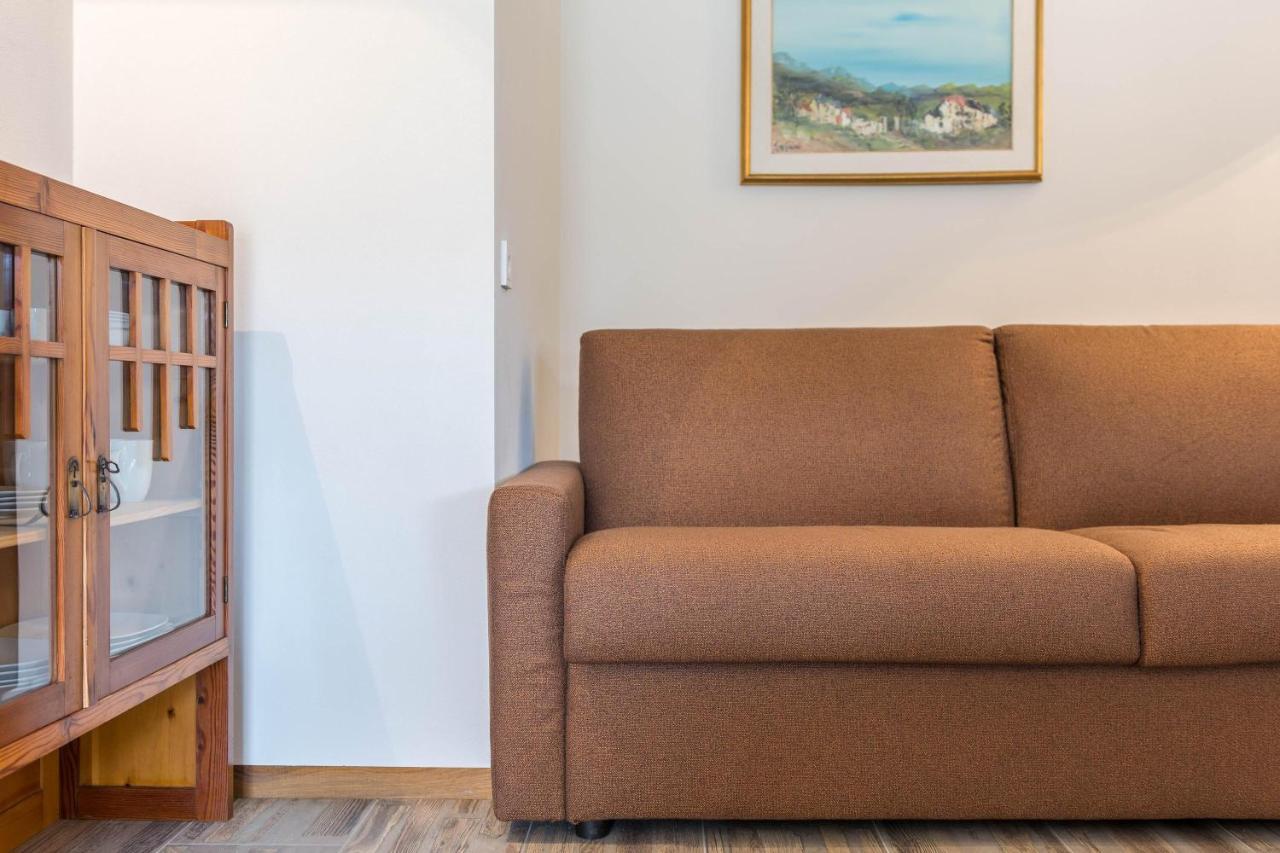 Aumia Apartment Rubin Fiè Екстериор снимка