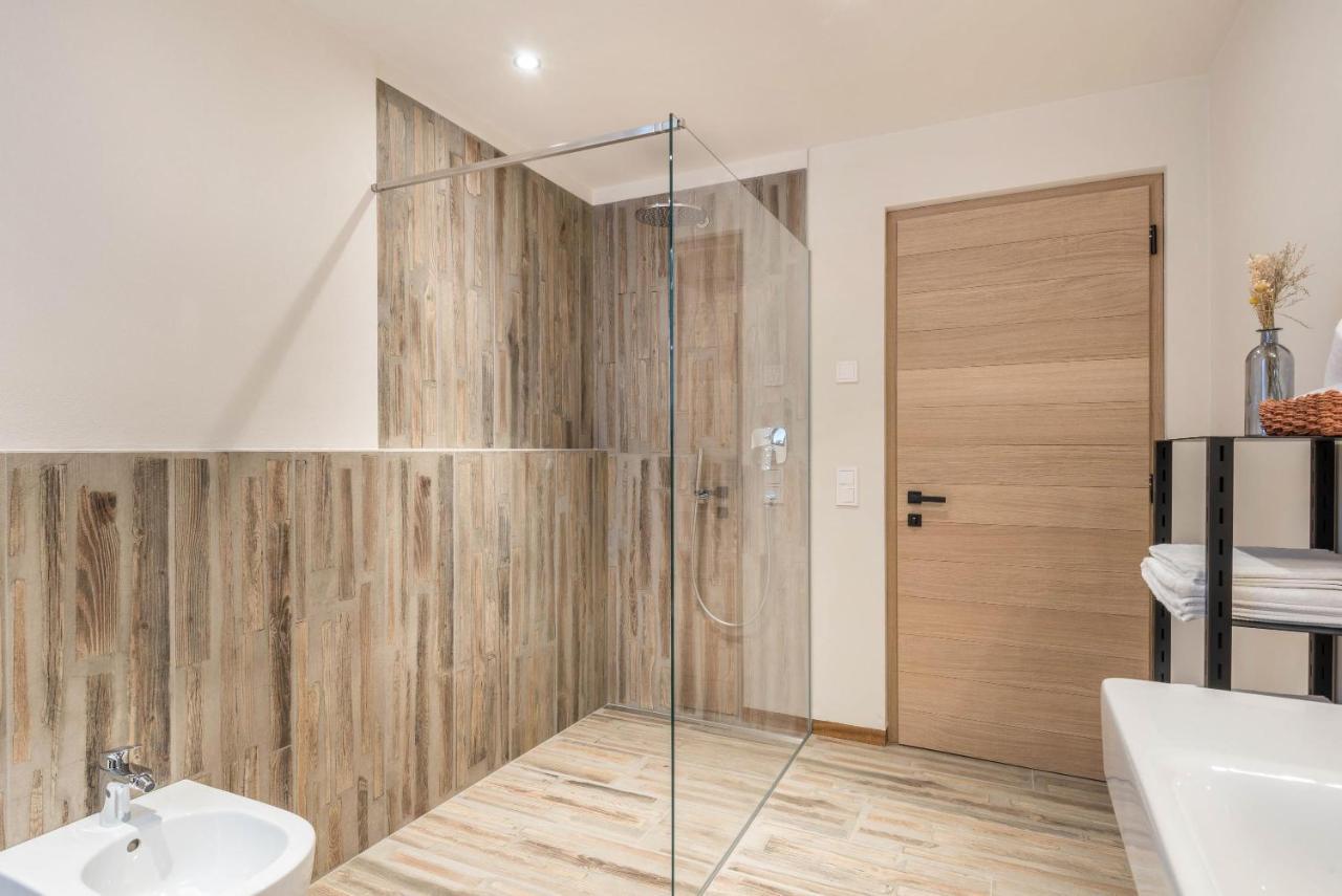 Aumia Apartment Rubin Fiè Екстериор снимка